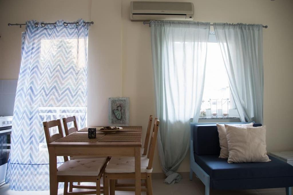 Blue Theros Apartments Paralia Dionysiou Exteriér fotografie
